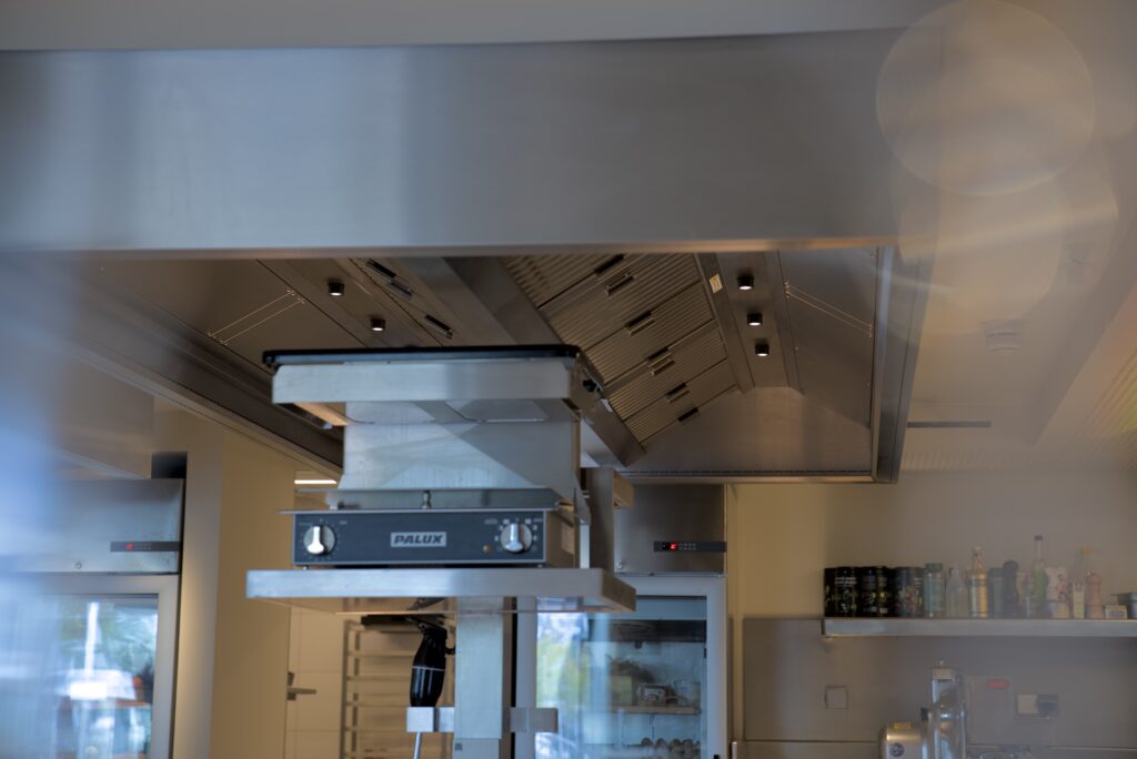 afzuiginstallatie in de horeca keuken